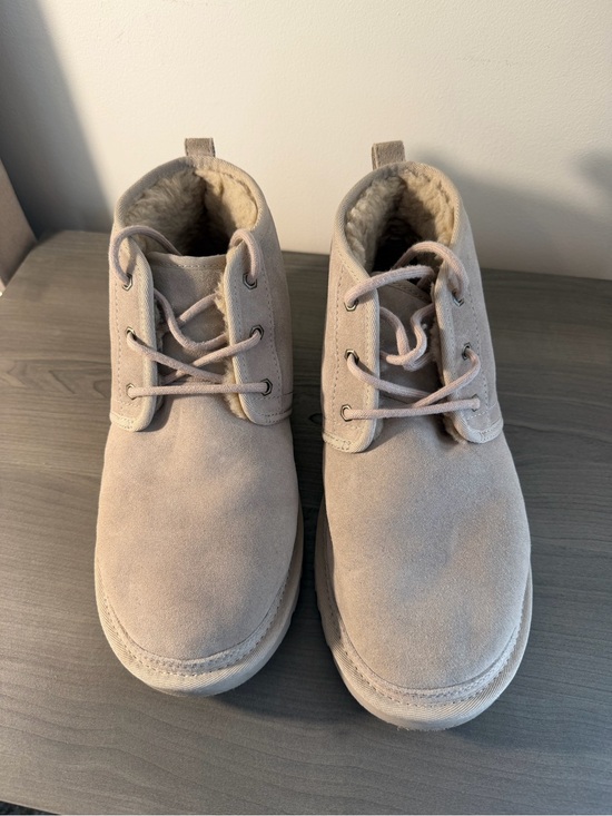 UGG Men’s Chukka Boots in Sandstone Suede